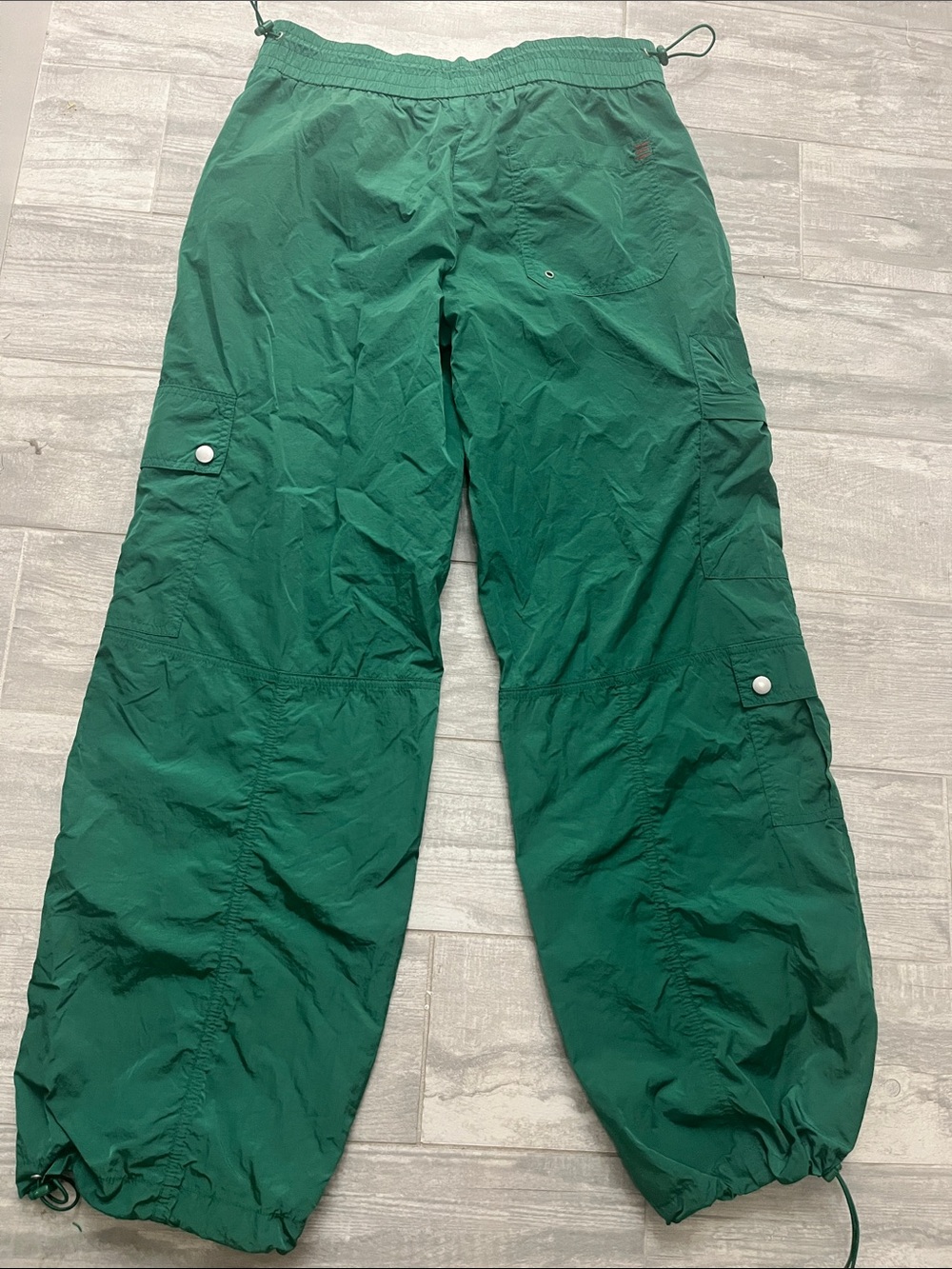 BDG Green Parachute Pants - Picture 6 of 7
